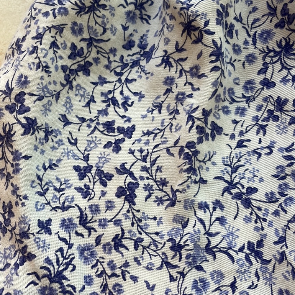 Reformation flowy tank top - Picture 3 of 4